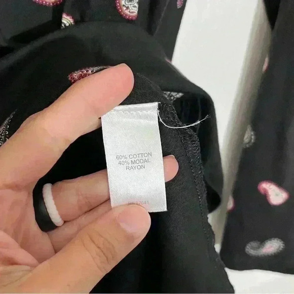 J.Jill Black Long Sleeve Paisley top | size medium - Picture 5 of 7